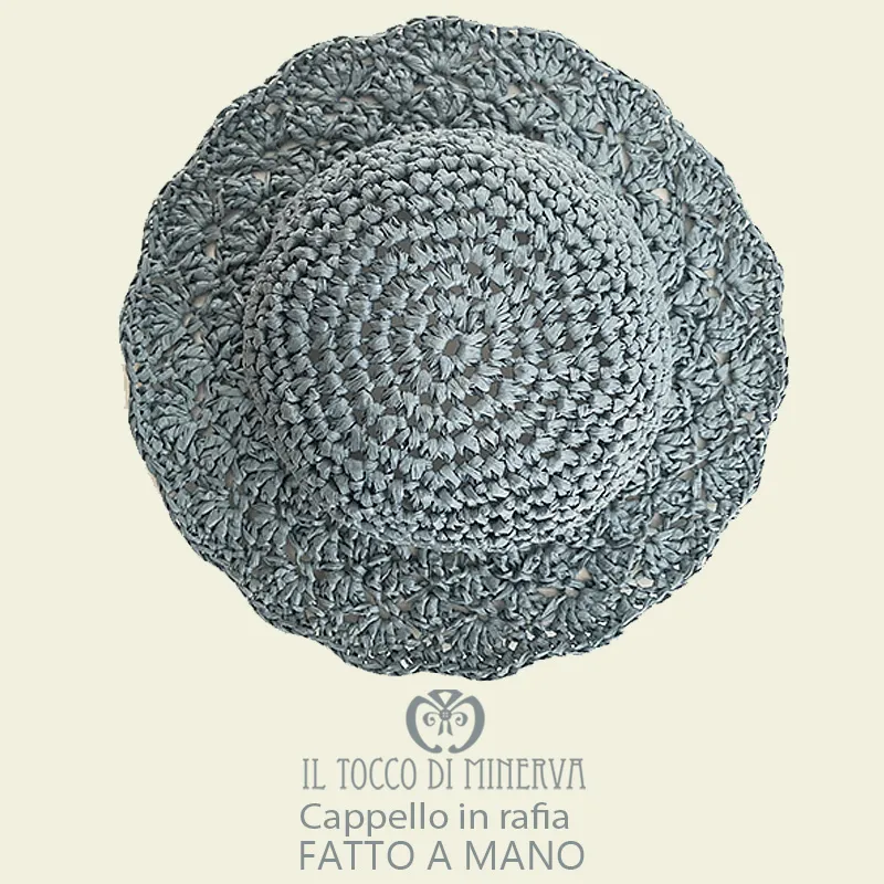 Cappello in rafia - fatto a mano